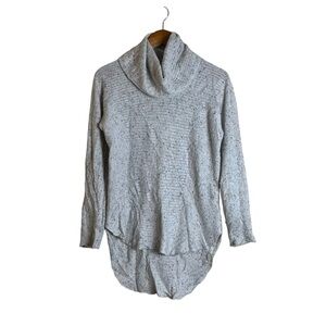 Cynthia Rowley 100% cashmere turtle neck sweater